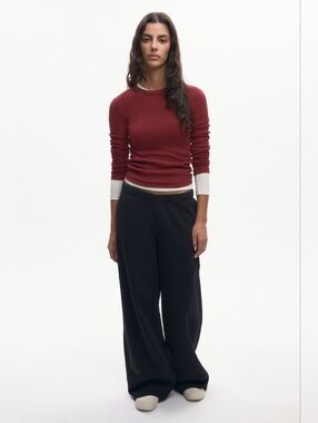 Kotn Essential Black Straight leg Sweatpants